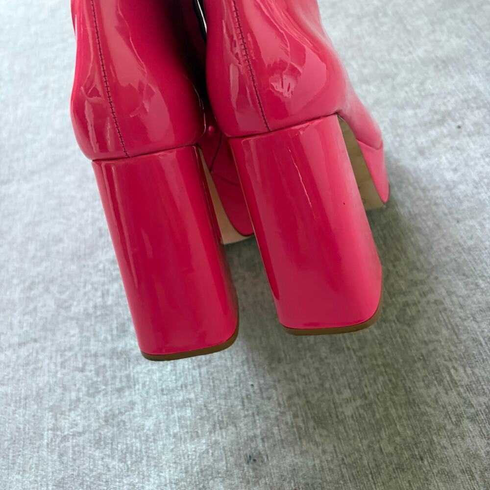 $500 Larroudé Dolly Boots in Pink Patent Leather - Picture 7 of 9